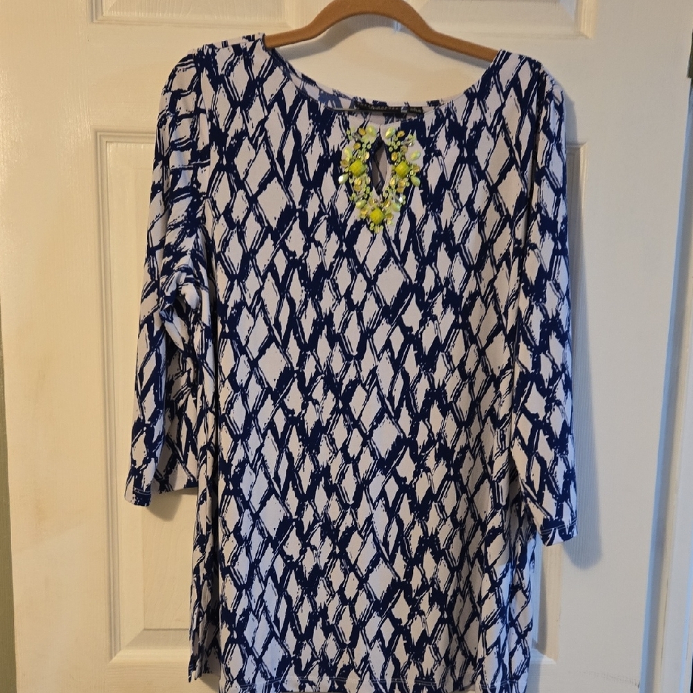 Susan Graver Artisan Navy and White Abstract Tunic Blouse